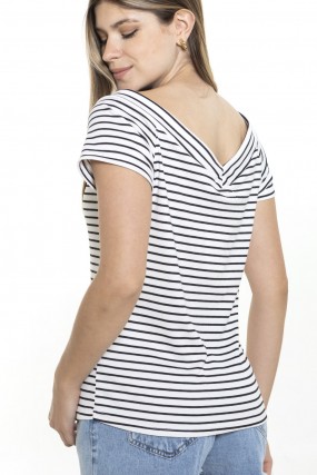 REMERA DELTA